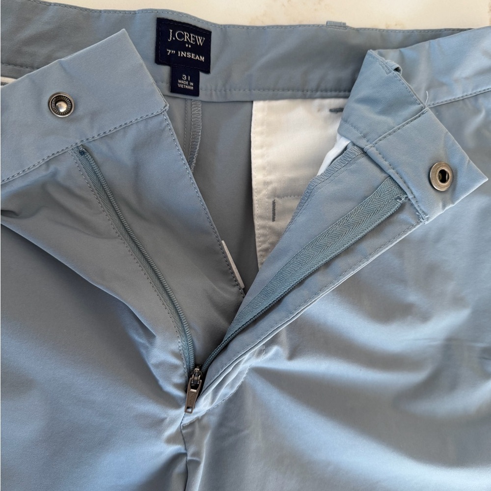 J. Crew Tech Light Blue Men's Shorts 7 inch Inseam 31" Casual Golf Classic Fit - Picture 6 of 7